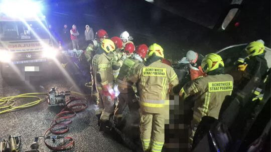 Sulechowo: Groźny wypadek, kierowca - zakleszczony w pojeździe Sulechowo: Groźny wypadek, kierowca - zakleszczony w pojeździe