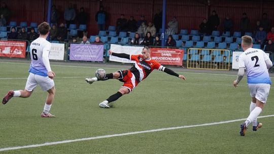 Darłovia Darłowo – Biali Sądów 1:2 (1:0)