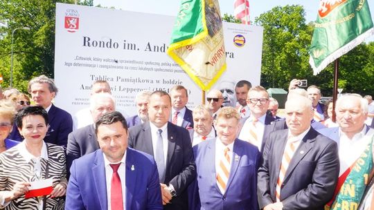 Grzybno: Człowiek, który walczył o sprawiedliwość społeczną, polską wieś i godność rolników...