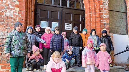 Historyczna lekcja w muzeum Historyczna lekcja w muzeum