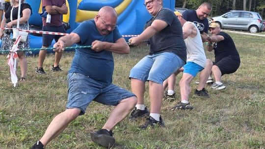 Karsino-Kanin: Batalia o beczkę piwa i pieczonego prosiaka