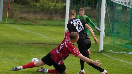 LZS Kowalewice – Iskra Białogard 0:2 (0:0)  Zabrakło kilka minut..
