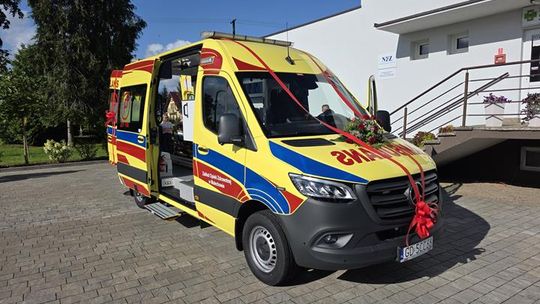 Malechowo  Super nowoczesna karetka dla ZOZ-u