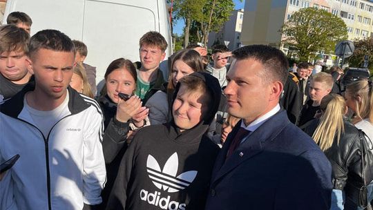 Mentzen w Sławnie - przeważała szkolna młodzież