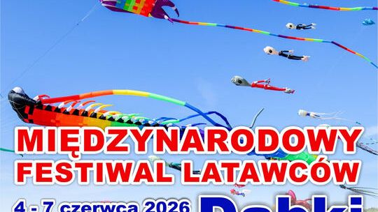 Międzynarodowy Festiwal Latawców w Dąbkach już 4 czerwca. Kolorowe pokazy, warsztaty i nocne widowiska nad Bałtykiem