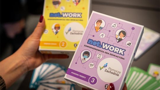 Nowoczesna gra zamiast wykładu. Gra karciana net.WORK trafiła do szkół w regionie Nowoczesna gra zamiast wykładu. Gra karciana net.WORK trafiła do szkół w regionie