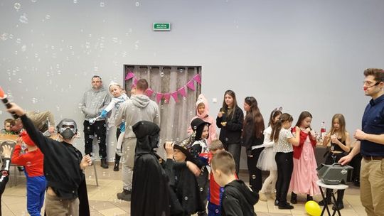 Pomiłowo: Bal karnawałowy dla dzieci i wspólne zabawy z rodzicami