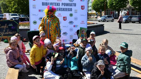 Sławno: Happening na początek Tygodnia Bibliotek