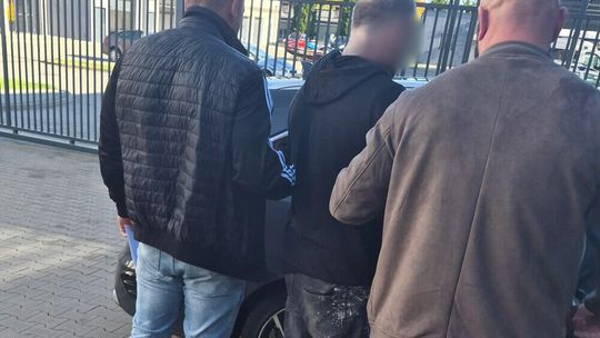 Sławno: Ponad 7 kilogramów amfetaminy w plecaku. Areszt dla 48 latka