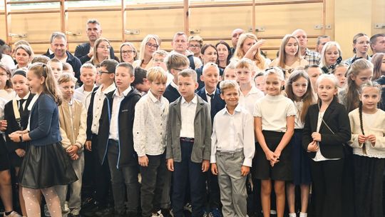 Sławno: ponad 970 uczniów rozpoczęło nowy rok szkolny 2026/2027