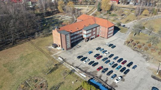 Sławno zyska nową wiatę edukacyjną. Rusza inwestycja za blisko 800 tys. zł przy SP nr 2