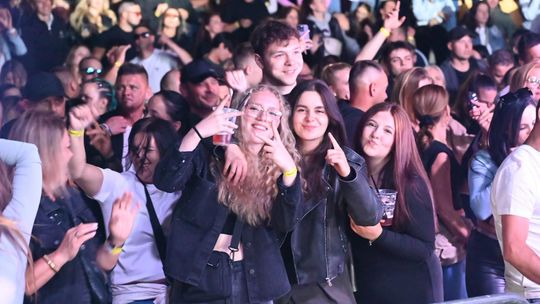 Summer Beats Fest 2026 w Sławnie. Muzyczna noc pełna energii, mocny line-up i pełny amfiteatr