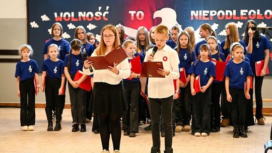 "Trójka" o wolności i niepodległości "Trójka" o wolności i niepodległości