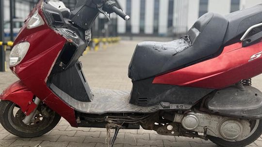 Warszkówko: Pijany 32 - latek bez uprawnień wiózł niezarejestrowanym motorowerem nietrzeźwego kolegę