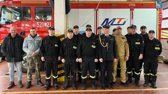 Wieloletni funkcjonariusz KPPSP Sławno st. asp. Jarosław Basandowski przeszedł na emeryturę
