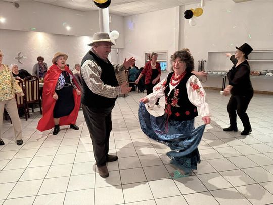 Bobolin: Ach, cóż to był za bal!