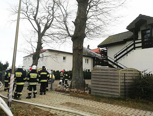 Dąbki: Pożar poddasza