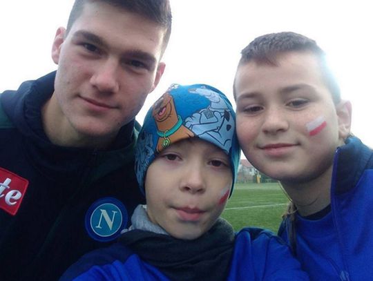 Darłowo: Młodzi piłkarze uczcili Dzień Niepodległości