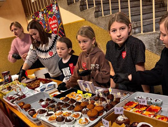 Darłowo: WOŚP-owy szkolny kiermasz słodkości