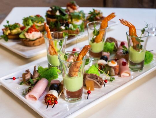 Finger Food — wykwintne dania idealne na każdą imprezę towarzyską