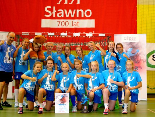 I Ogólnopolski Turniej Piłkarek Ręcznych Lider Cup: Sławnianki uległy w finale mistrzyniom Polski