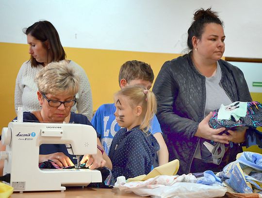 Jeżyczki: mistrzynie szycia i haftu pokazały kunszt