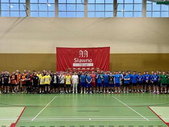 Mikołajkowy Turniej Piłki Nożnej Halowej w szczytnym celu