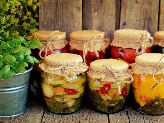 Nietypowe kiszonki, które warto poznać