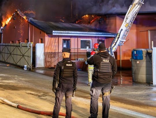 Ogień zabrał cały dorobek życia, my nie pozwólmy im zostać z tym sami!