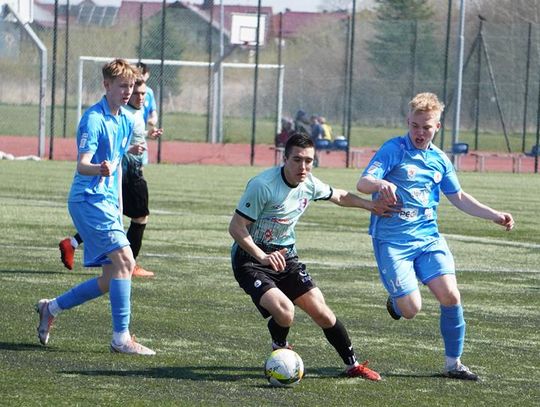 Piłka Nożna. IV liga Darłovia Darłowo - Błękitni II Stargard 3 : 1 ( 3 : 0 )