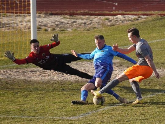 Piłka Nożna. IV liga: Przegrana Wieży Postomino na inaugurację wiosennej rundy