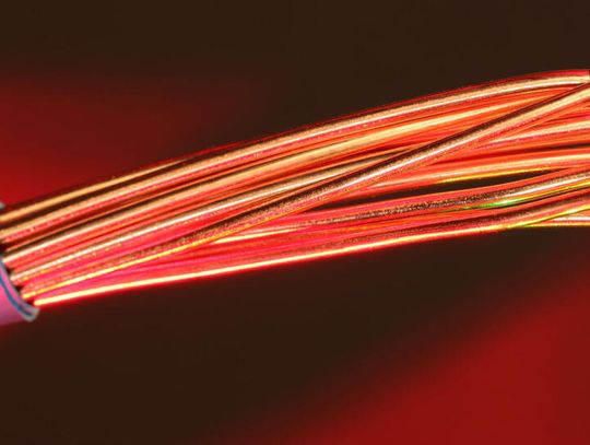 Przewód 3x2,5 mm² — no to co, gdzie stosować i jak montować, żeby nie było niespodzianek?
