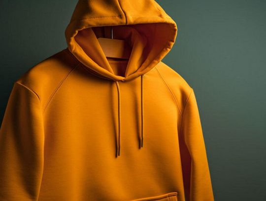 Sekrety wysokiej jakości bluz - jak producenci dbają o trwałość swoich produktów