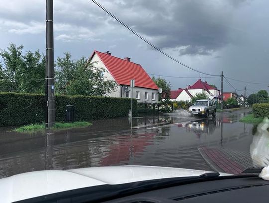 Sławno Gwałtowny deszcz podtopił ulice