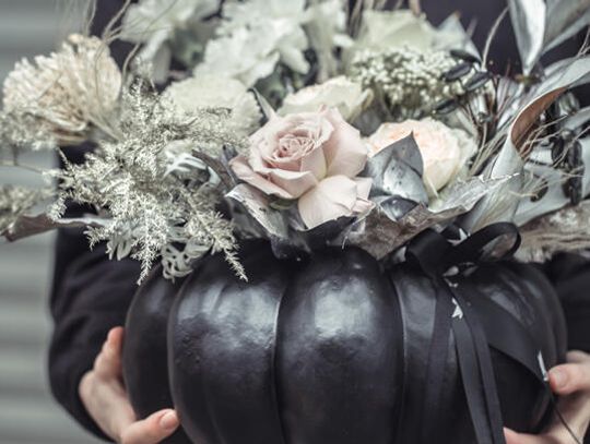 Sławno: Kradzieże na cmentarzu