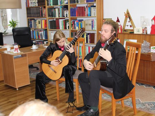 Sławno: „MoNo Guitar Duo” w Miejskiej Bibliotece Publicznej