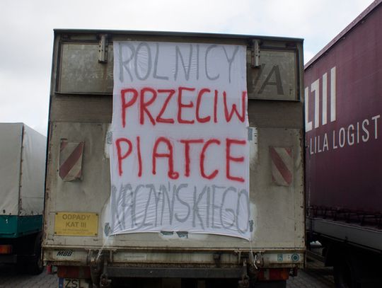 Sławno  Protestowali przeciwko „Piątce dla zwierząt”.