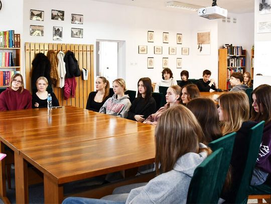 Sławno: „Razem z Nami dziewczynami”.