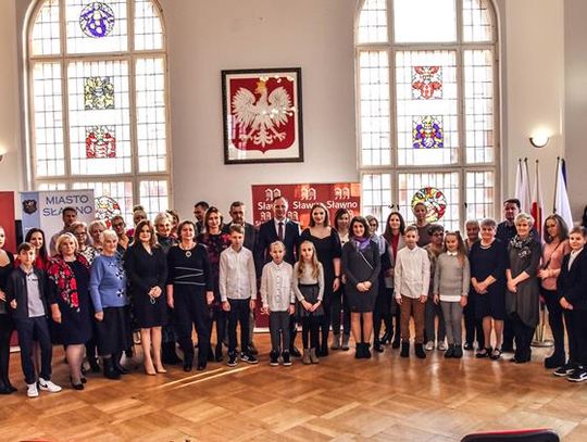 Sławno  Rodzinne historie w albumach zawarte