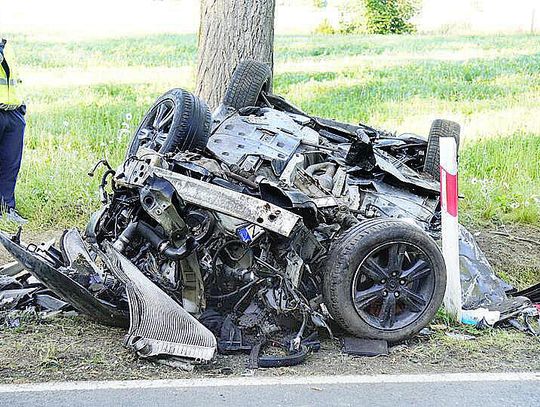 Słowino- Darłowo: To cud, że kierowca przeżył!