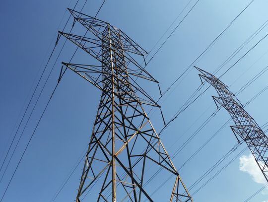 Sprzedaż prądu, czyli jakie zasady obowiązują właścicieli instalacji fotowoltaicznych?