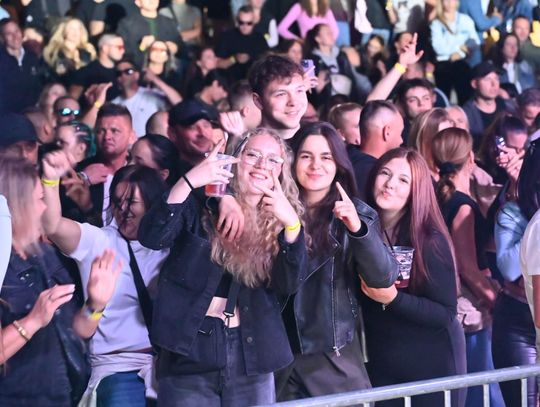 Summer Beats Fest 2026 w Sławnie. Muzyczna noc pełna energii, mocny line-up i pełny amfiteatr