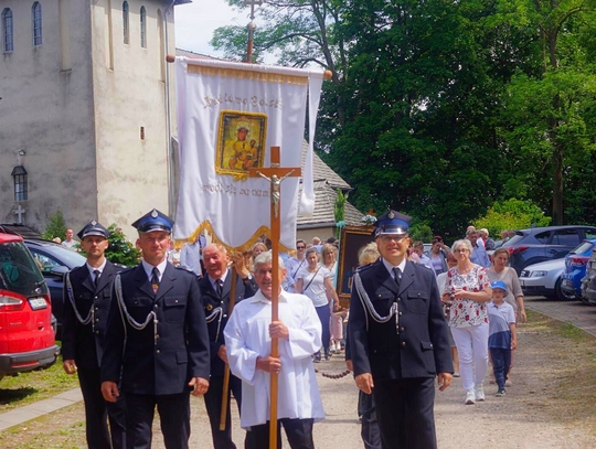 W Żukowie odbyła się procesja Uroczystości Najświętszego Ciała i Krwi Chrystusa.