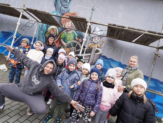 Wspólne malowanie w Darłowie