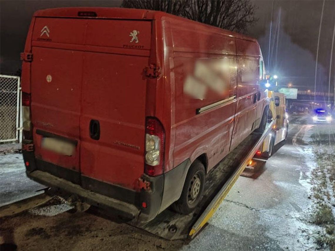 140 kg nielegalnego tytoniu zatrzymała KAS, Zatrzymany twierdził, że to materiał do palenia w piecu