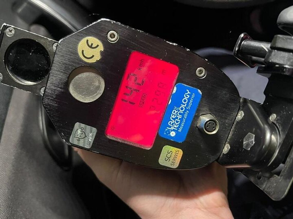 Jechał o 142 km/h za szybko Jechał o 142 km/h za szybko