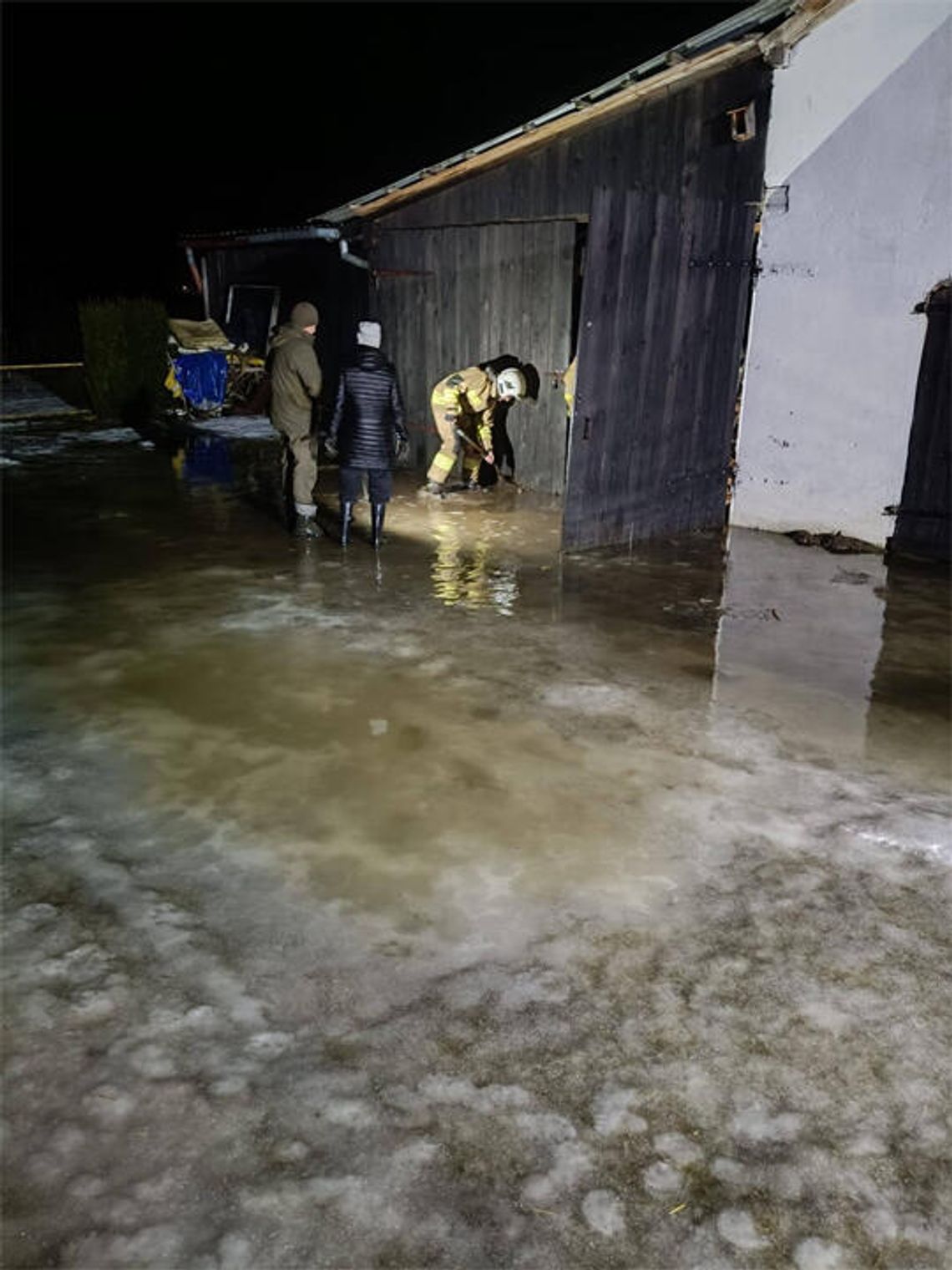 Bartolino: Zalana posesja po roztopach Bartolino: Zalana posesja po roztopach