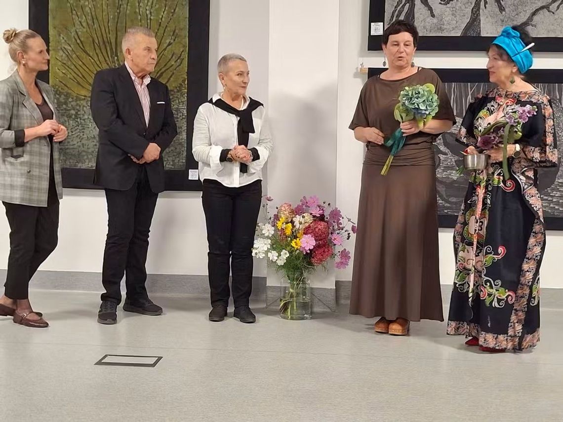 Batik, natura i osobiste historie. Wystawa Haliny Gaffke-Poprawskiej w Słupsku Batik, natura i osobiste historie. Wystawa Haliny Gaffke-Poprawskiej w Słupsku