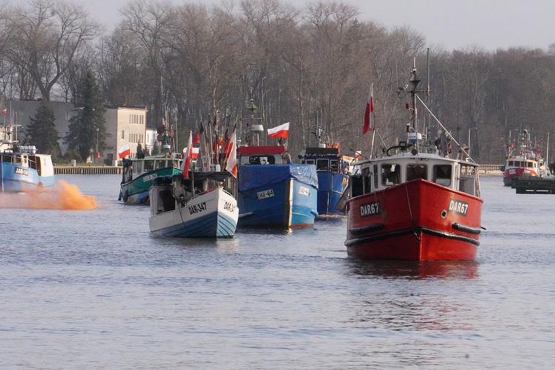 Darłowo  Ostrzegawczy strajk rybaków przybrzeżnych
