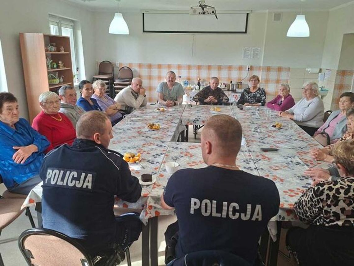 Dzielnicowi wśród seniorów Dzielnicowi wśród seniorów